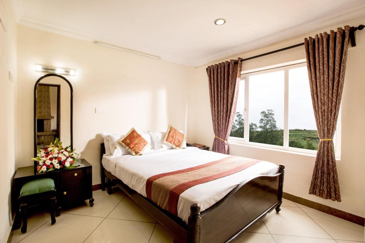 Hotel Lakeview Ooty Kültér fotó